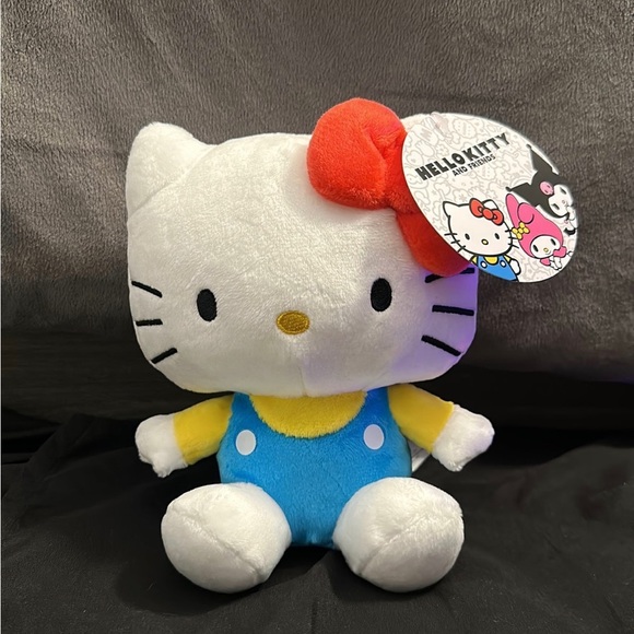 Hello Kitty plush - Picture 2 of 2